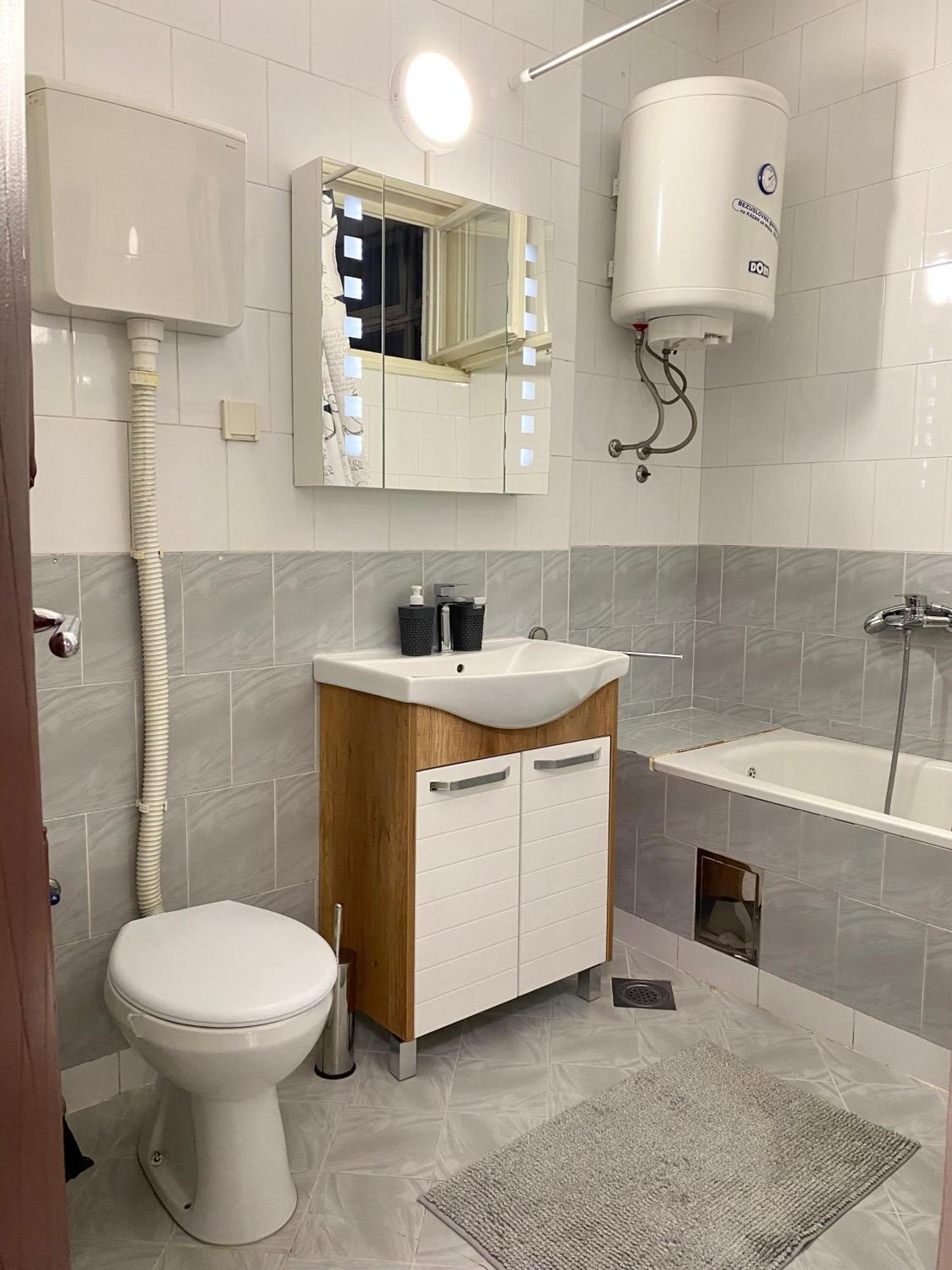 Grand Royal Apartamento Belgrado Quarto foto